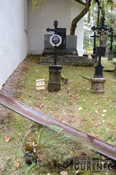 Photos of the grave 10
