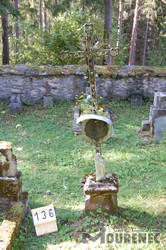 Photos of the grave 136