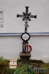 Photos of the grave 3