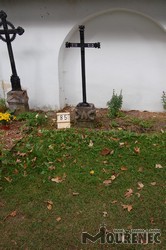 Photos of the grave 85
